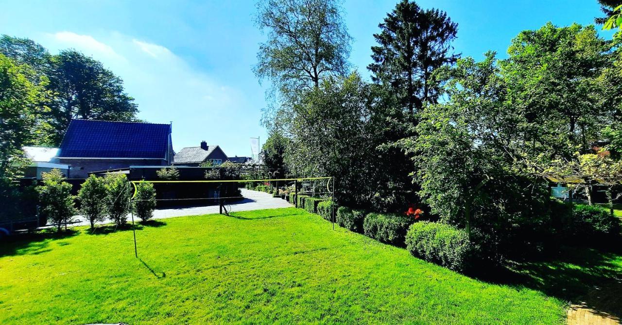 Guesthouse Vakantiehuis In Een Mooie Tuin In Het Centrum Van Zuidlaren! Bagian luar foto